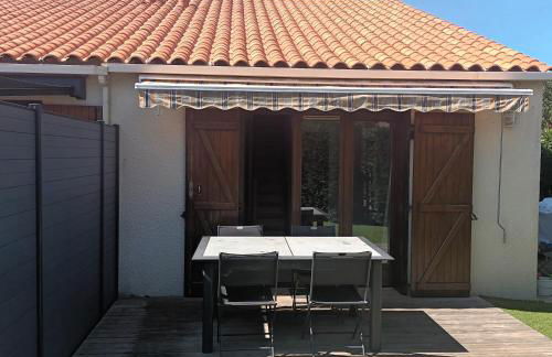 Maison avec piscine commune à 800m de la plage - Foto 12