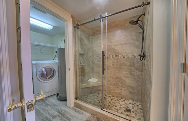 Marvelous Condo with Beachside Pool and Free Poolside WiFi - Unit 0902 by RedAwning - Foto 15