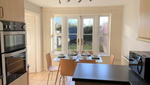 Johnson Townhouse - Photo 2