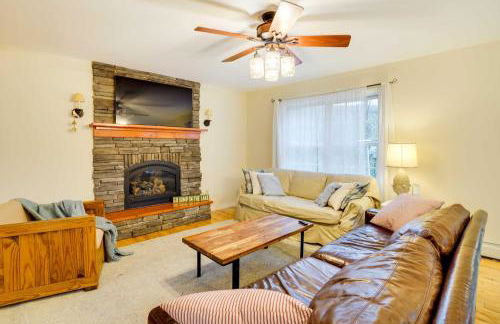 Lakefront Homer Abode with Patio and Backyard! - Photo 4