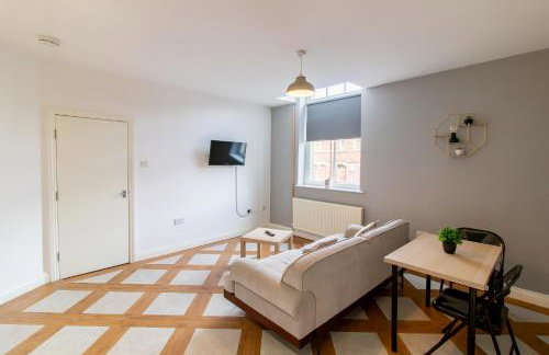 Great offers on Long Stays!! LaLuNa Apartments - Foto 59