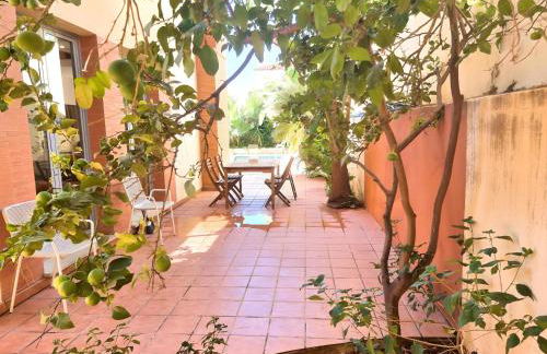 Stunning Home with Outdoor Swimmingpool, 4 Bedrooms and Wifi - Foto 33