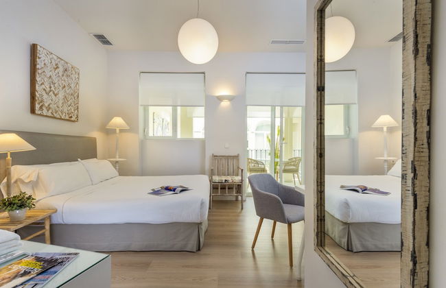 Suites Sevilla Plaza Apartamentos - Foto 9