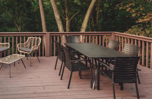 Bigfoot's Hideout - A Hocking Hills Escape - Foto 22