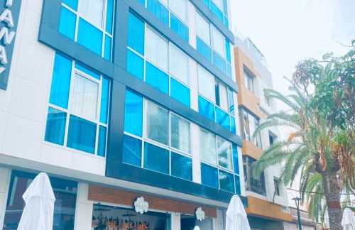 APARTAMENTO ATICO gran terraza y Jacuzzi cerca de la playa - Photo 9