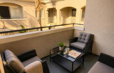 Sunny Marina Del Rey Apartment- Hot Tub, Game Room, BBQ, Projector - Foto 30