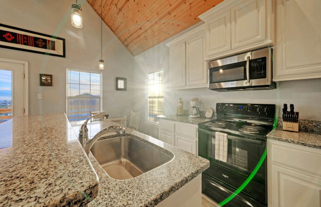 Oscar s Lodge by Avantstay Dock Pool Access - Foto 13