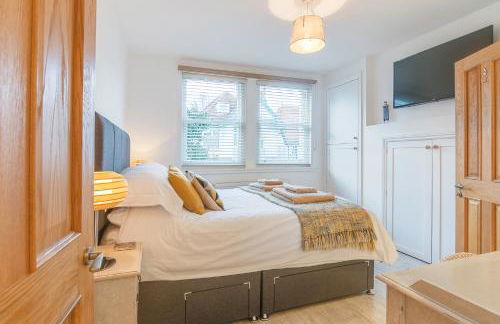 Jurassic View Apartment - Photo 31