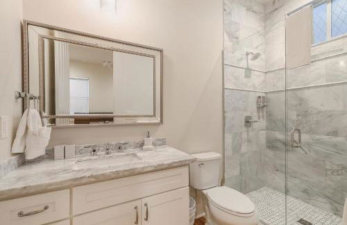 Hosteeva 3 BR Cottage Close to St Charles 5 m Ride to FQ - Foto 13