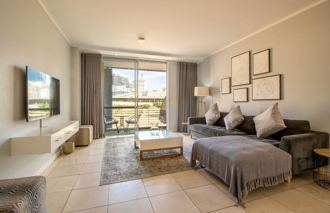 Experience Uninterrupted Comfort Fully Furnished 2br Flat Free From Loadsheding - Foto 1