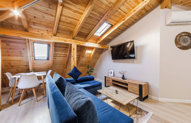 Authentic Villa Apartment - Photo 15