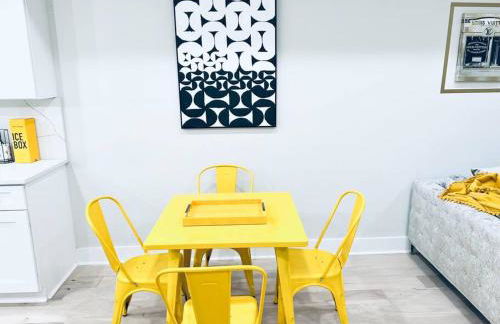 Designer 3BDR Penthouse with Private Rooftop Monument Views Near Popular H Street Corridor Parking Included Free Cancellation - Foto 8