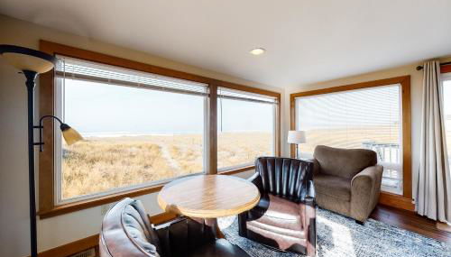 Ocean Front Sunsets - Foto 1