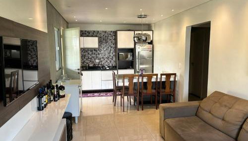 Casa na entrada da cidade - Foto 1