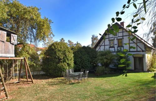 Geraumiges Ferienhaus in Hessen mit Garten - Foto 1