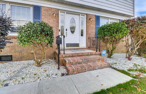 Near Beaches, Base and Bay! Hampton Home with Backyard - Foto 30