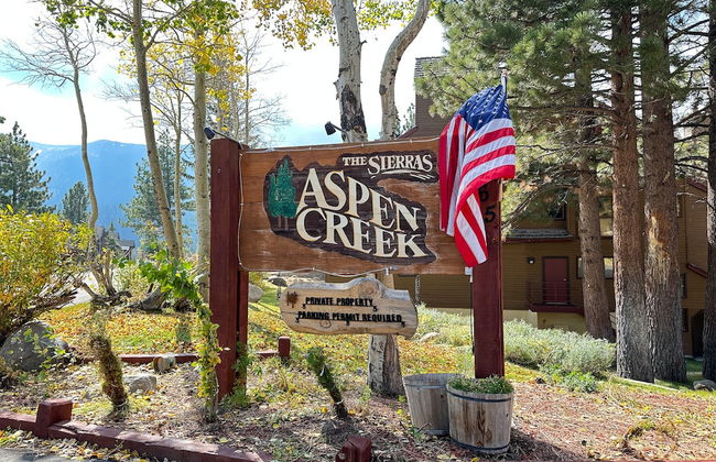 Inviting Mountain Retreat Steps From Ski Lifts! - Foto 44