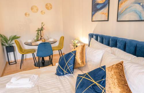 City Heart - 2min to station - Foto 6