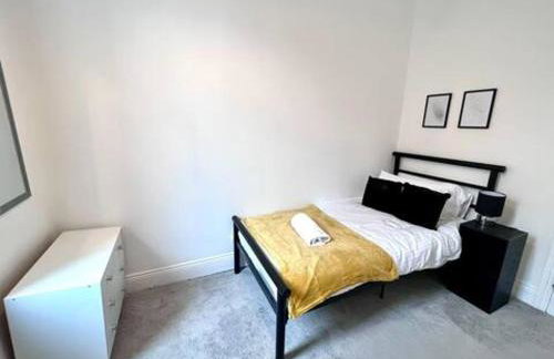 4 BDRM very spacious apartment - Foto 13