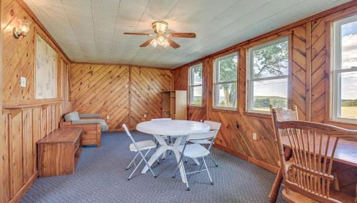 Wellsboro Farmhouse with Grill and Fire Pit! - Foto 4