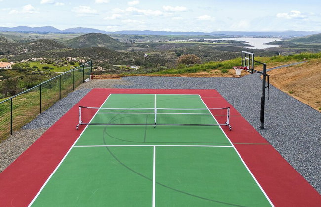 20 Acre Panoramic View Estate Hot Tub, Pickleball & Game Room - Photo 45