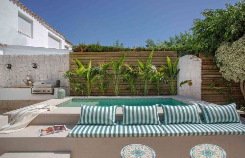 VACATION MARBELLA I Casa Savia, Private Pool, Luxury interiors, 10min walk to the Beach - Foto 28