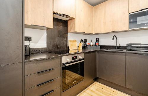 Luxury Apartment Close to Elstree & Borehamwood Station - Photo 20