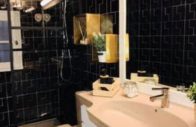 Au coeur du quartier historique - Foto 6