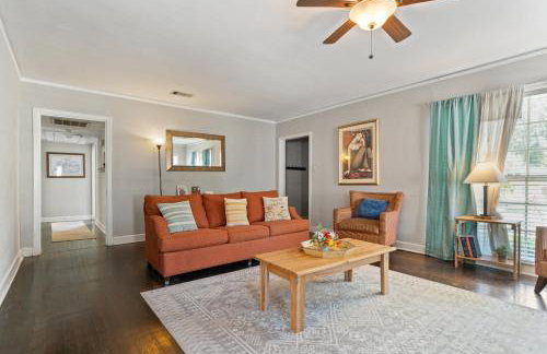 Breezy like Sunday Morning- Close to Everything! - Photo 25