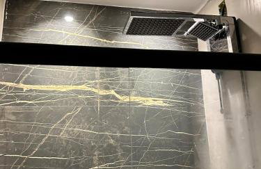 Pé na areia, vista incrível, casa aconchegante, ampla e de um astral - Foto 27