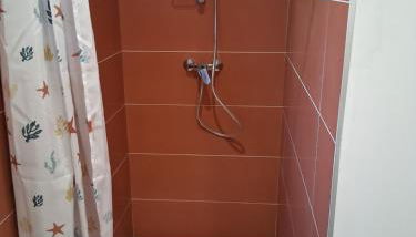 Au bord du Rhône - Foto 2, Shower