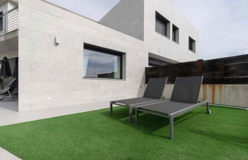 Naramia Sagaro Villa - with Pool-garden-10 Pax - Foto 39