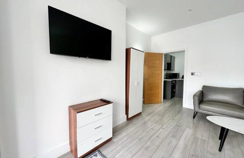 Cute, Stylish 1 Bedroom Leeds City Apartment - Photo 12