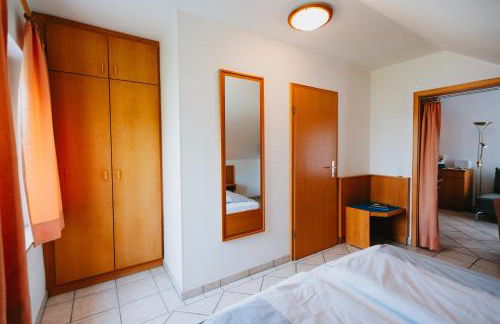 Bio-Weingut Staffelter Hof - Foto 66