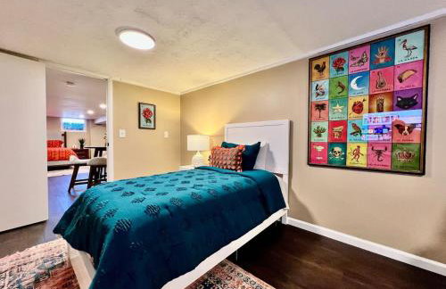 All the Vibes Poolside in Trenton - Foto 17