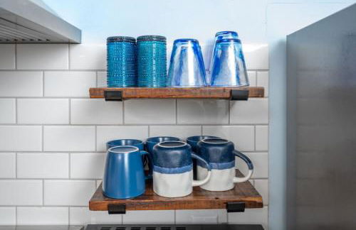 Modern 3-BR Townhome w Private Backyard Near RTP - Foto 46