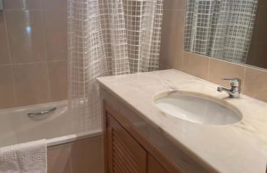 Lovely 2 Bedroom Home inside a Resort in Albufeira - Foto 15