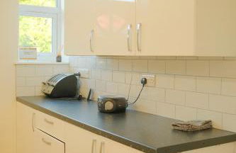 3 Bedroom House by Brookland Stays Serviced Accommodation Short Lets Leeds - Foto 8
