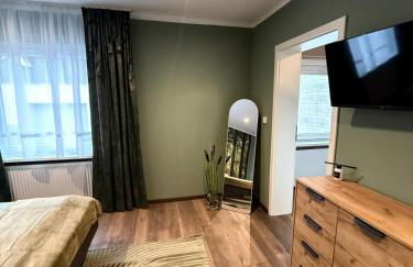 Modernes Apartment 2 mit eigener Küche & Bad - Schuster Homes - - Foto 3