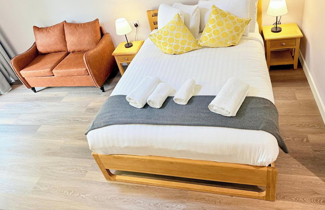 Westciti Caroco Aparthotel - Photo 10