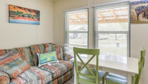 Morriston Getaway with Patio - Near HITS Farm! - Foto 4