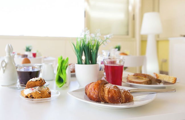 A View on Cagliari - Photo 53