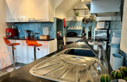 2 Bed Duplex Penthouse Apartment by Mathew Street Sleeps 6 - Foto 16