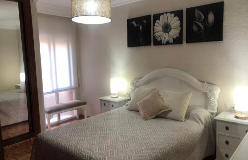 Piso en Pedregalejo a 50m de la playa. - Photo 13