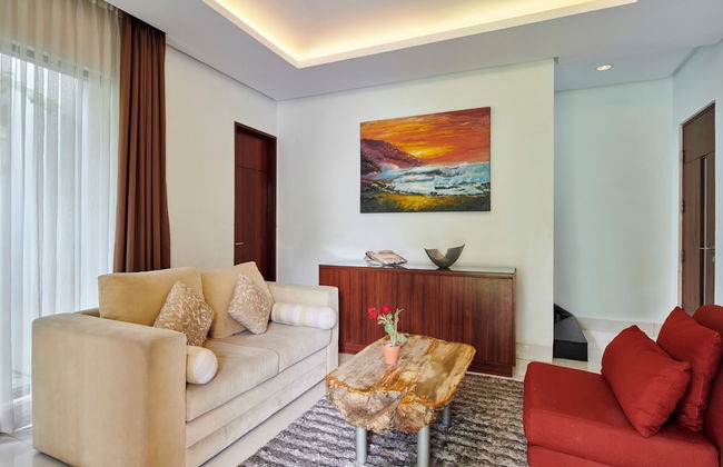 Oyama City View 4BR Villa with a Heated Pool - Photo 14