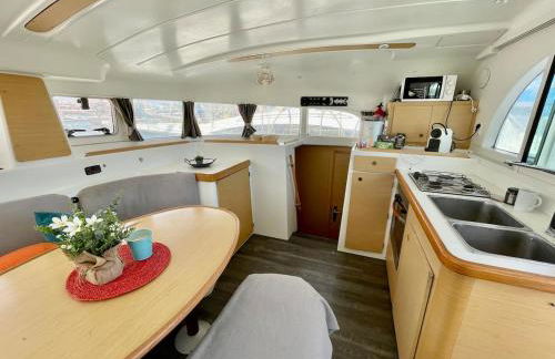 Barco para dormir sobre el Mar - Foto 10