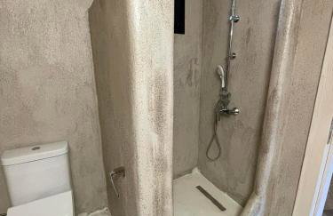 Unique wooden villa with pool - Foto 13