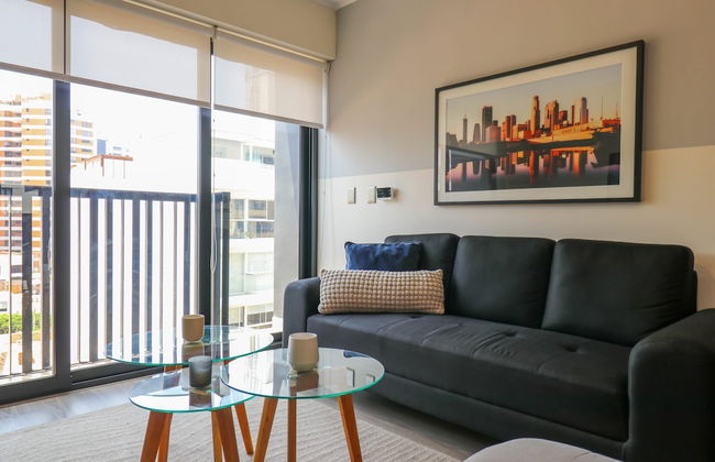 w Spectacular 2BR in Miraflores - Photo 11