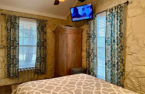 Hilltop Bunkhouse, Historic Silver Spur Dance Hall - Foto 7