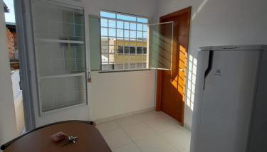 Apt com ótima localização, com Wi-fi, próximo do Shopping e Aeroporto - Foto 5